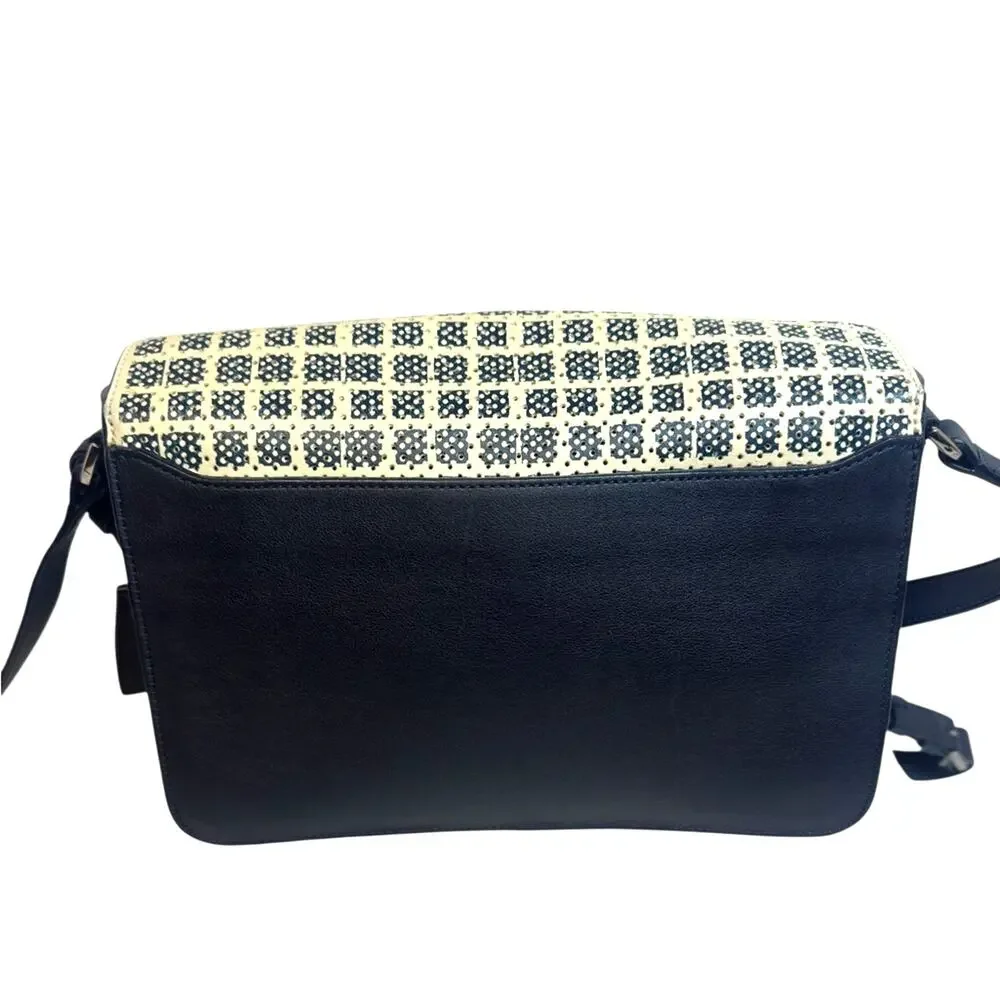 Mulberry Bayswaters Navy & Cream Leather Shoulder– Silver Hardware – COA